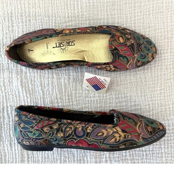 Vintage 80s 90s Ballet Flats Size 7 Canvas Fabric Paisley Jewel Gold New - Picture 1 of 10